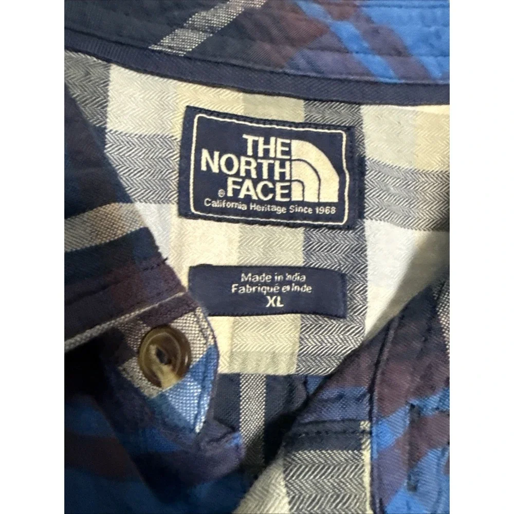 The North Face Mens XL Blue Burgundy Plaid Flannel Long Sleeve Button Down Shirt